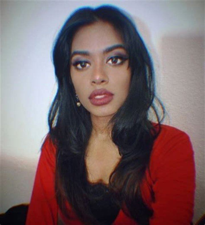 Nadia Christina Jagessar Height, Weight, Net Worth, Age, Birthday, Wikipedia, Who, Instagram, Biography