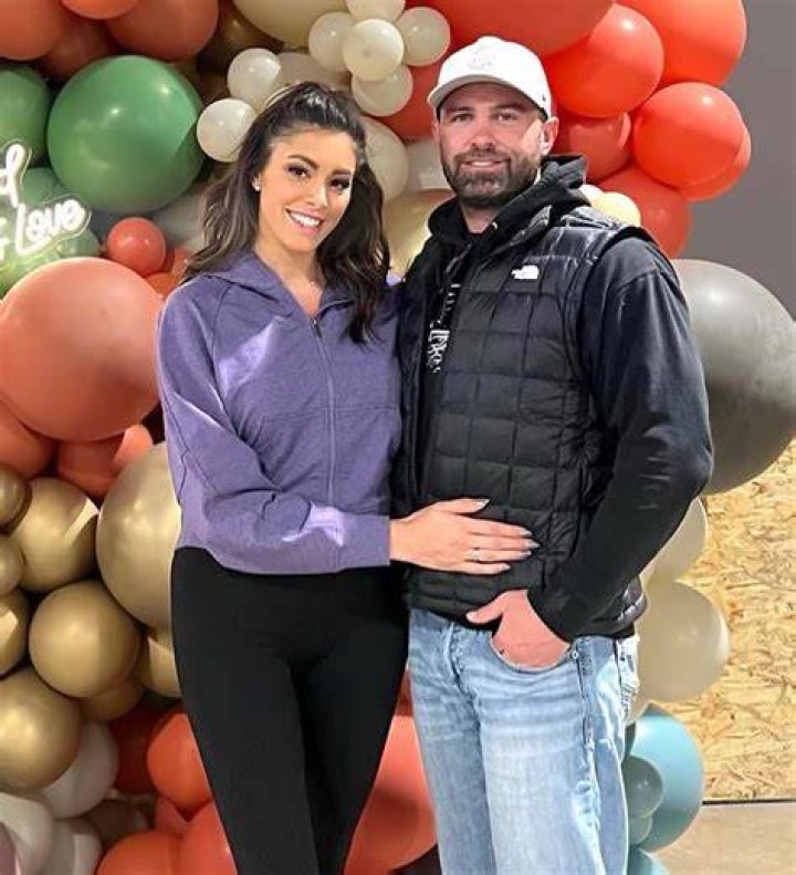 Who Is Lace Morris Dating? Dating History And Bachelor Nation Journey
